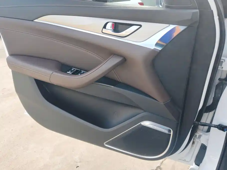 Changan Eado 2018 2018 1.6L GDI Manual Premium