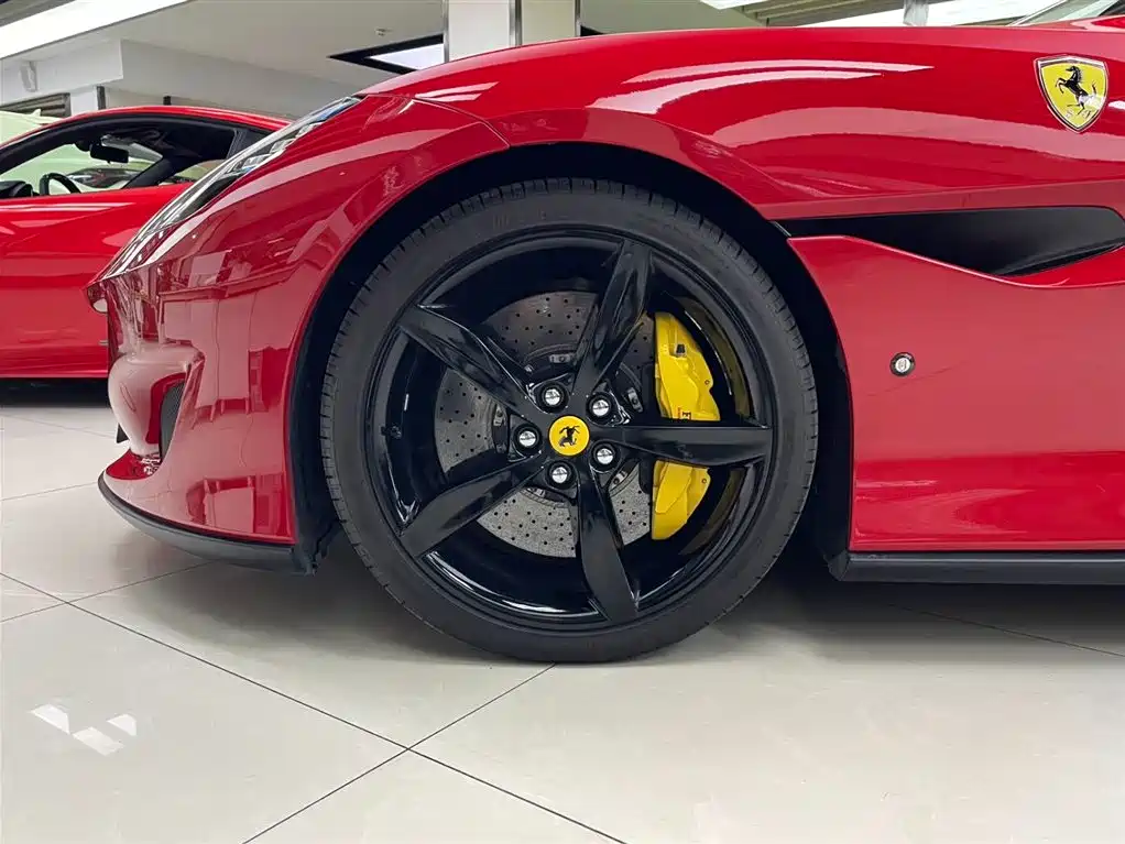 Ferrari Portofino 2019 2018 Model 3.9T