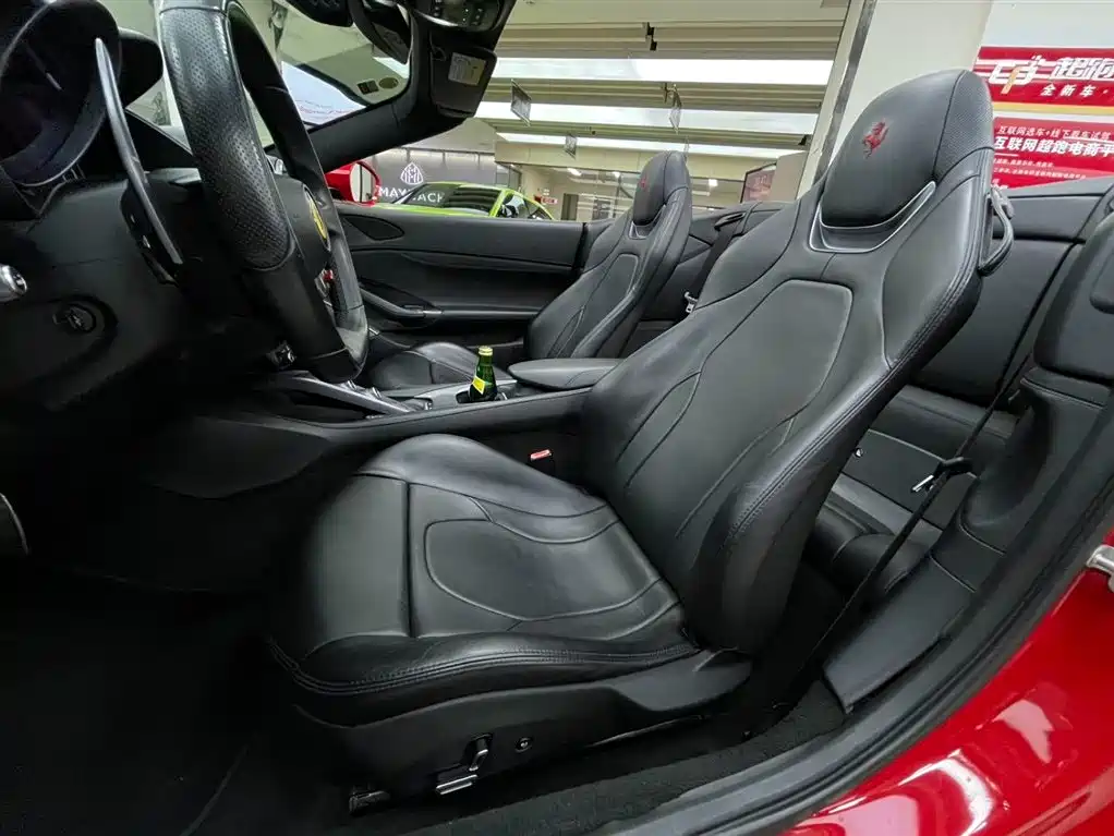 Ferrari Portofino 2019 2018 Model 3.9T