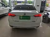 صورة 6 - Buick Verano