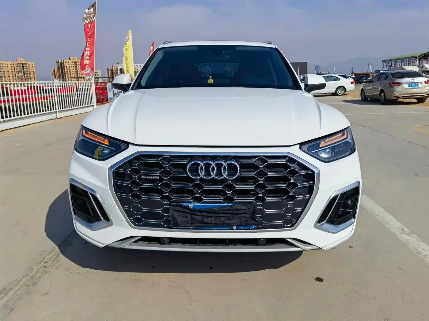 Audi Q5L 2021 40 TFSI Luxury Dynamic фото 2