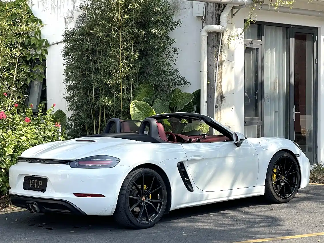 Porsche 718 2020 Boxster 2.0T фото 16