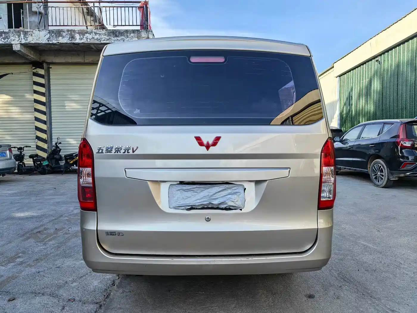 Wuling Motors Wuling Rongguang V 2016 2016 1.5L Standard