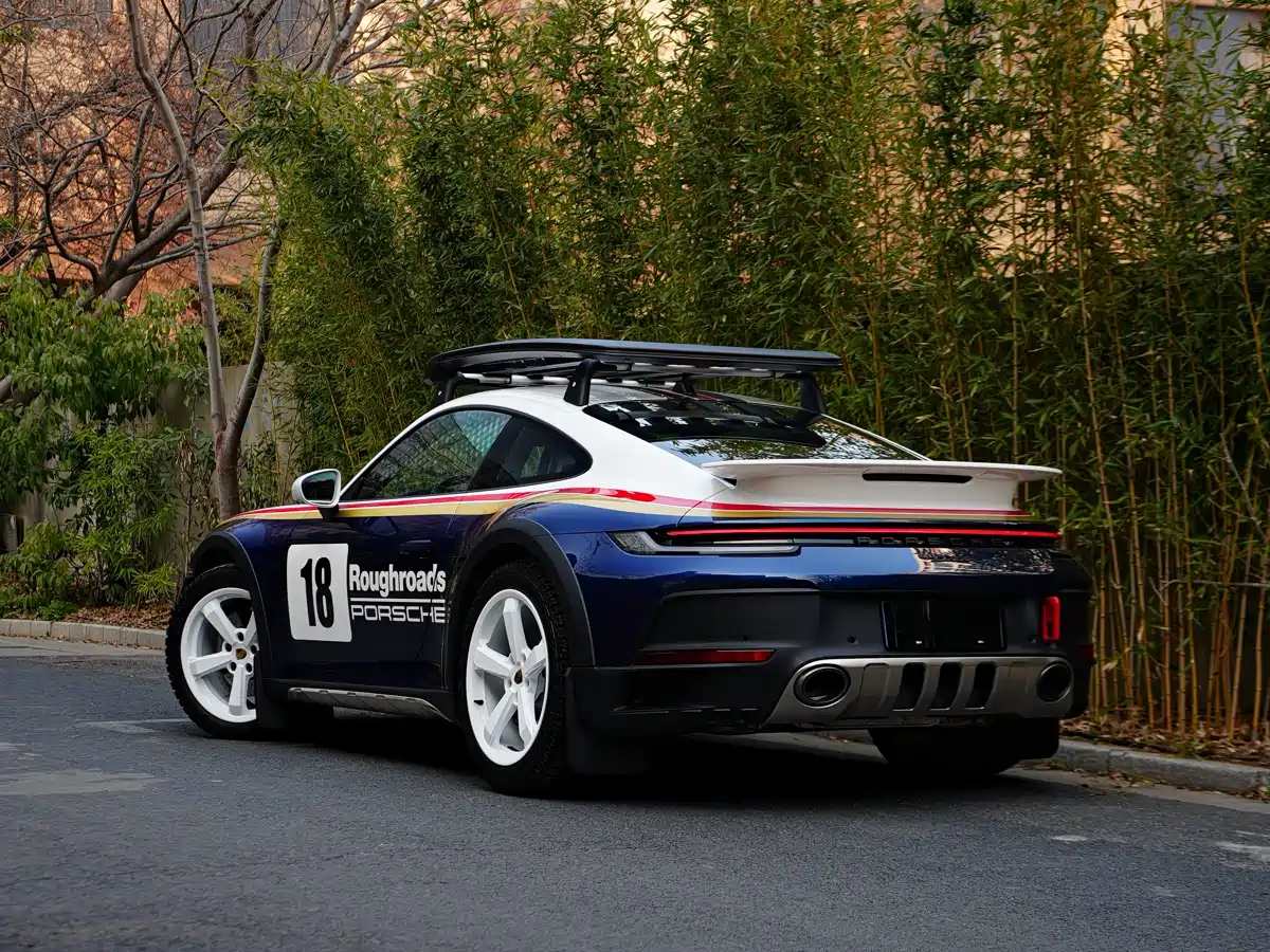 Porsche 911 2023 Dakar 3.0T фото 5