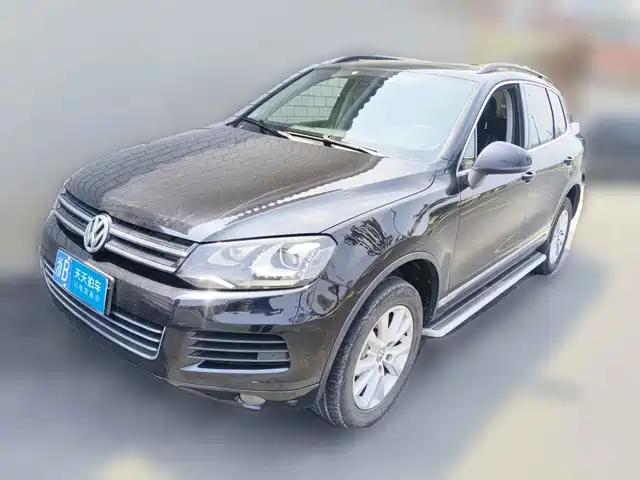 Volkswagen Touareg 2011 3.0TSI Premium — фото 1