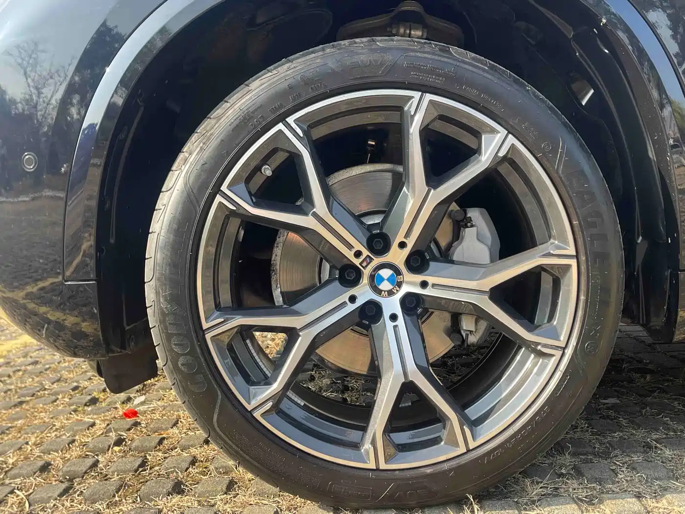 BMW X5 2023 xDrive 30Li Premium M Sport Black Night Package фото 19