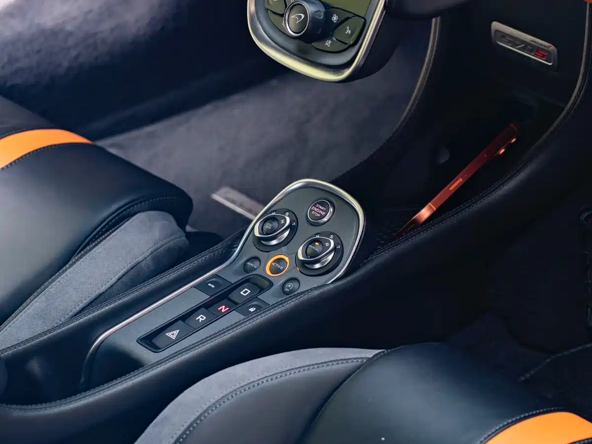 Photo 14 - McLaren 570