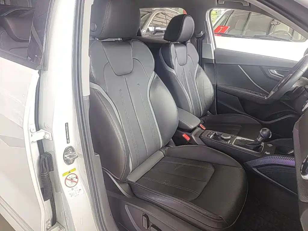 Фото 25 - Audi Q2L