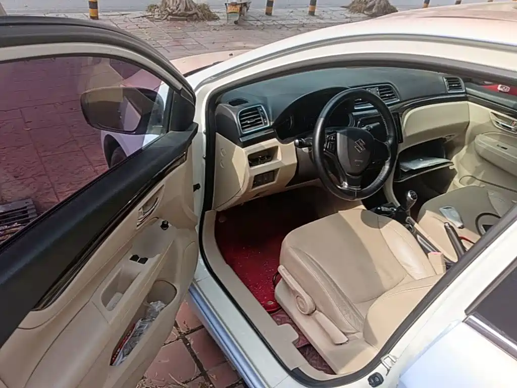 Suzuki Alivio 2016 2015 1.6L Manual Enjoyment