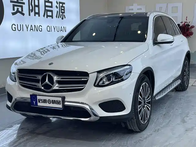 MERCEDES-BENZ GLC