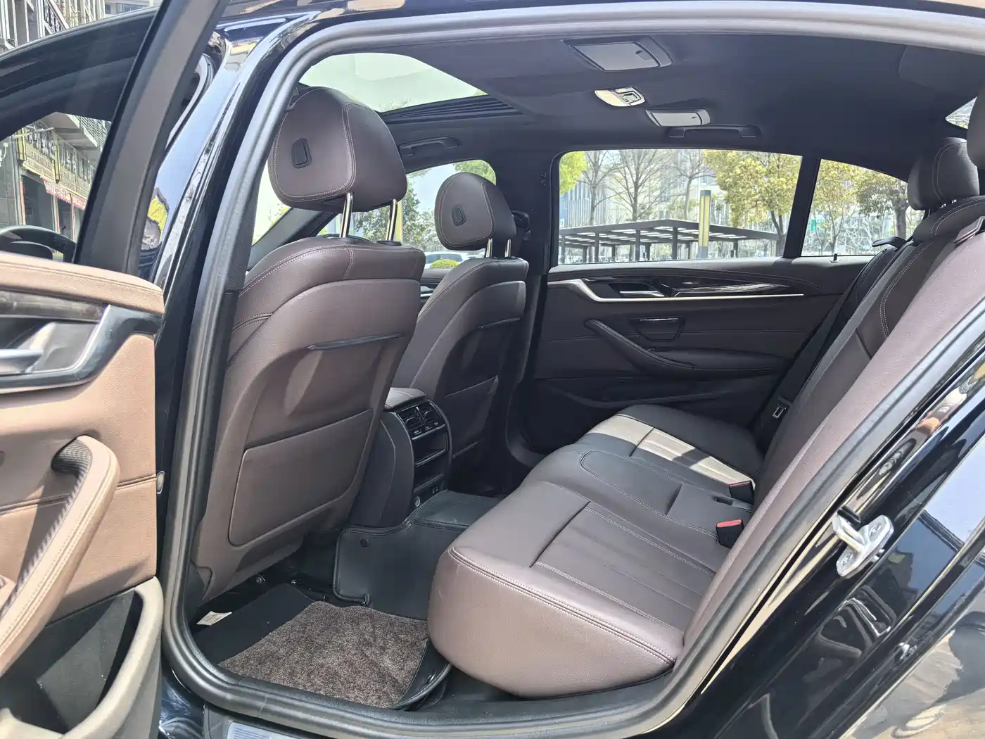 BMW 5 Series 2020 525Li M Sport Package фото 5