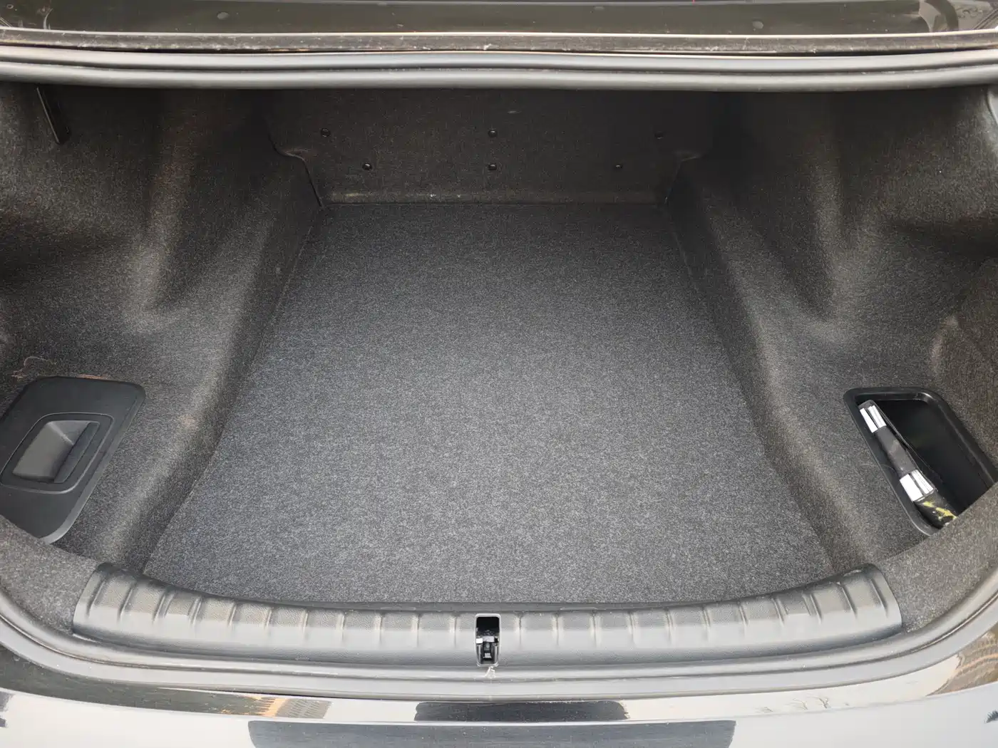 BMW 5 Series 2021 530Li Leading Luxury Package фото 19