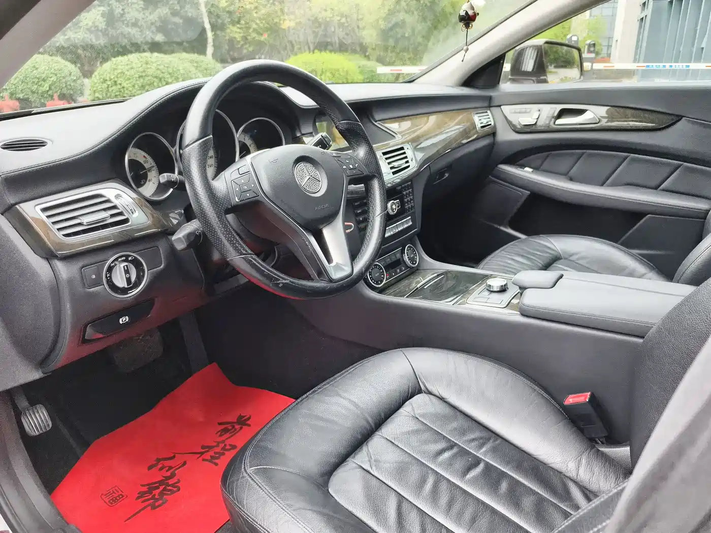 Mercedes-Benz CLS 2012 CLS 300 CGI фото 5