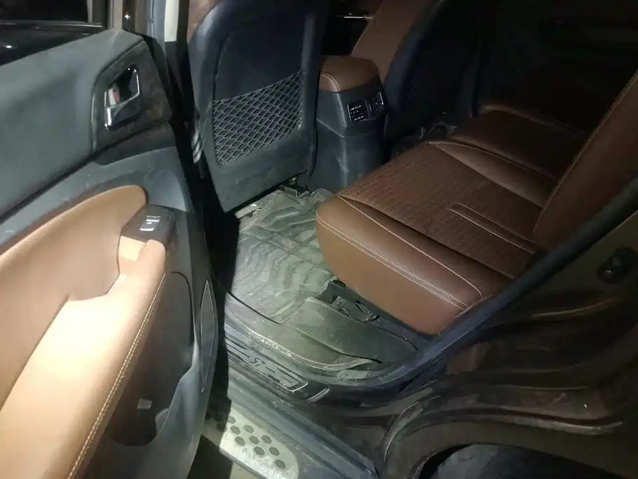BYD S7 2017 2016 2.0T Automatic Premium Model