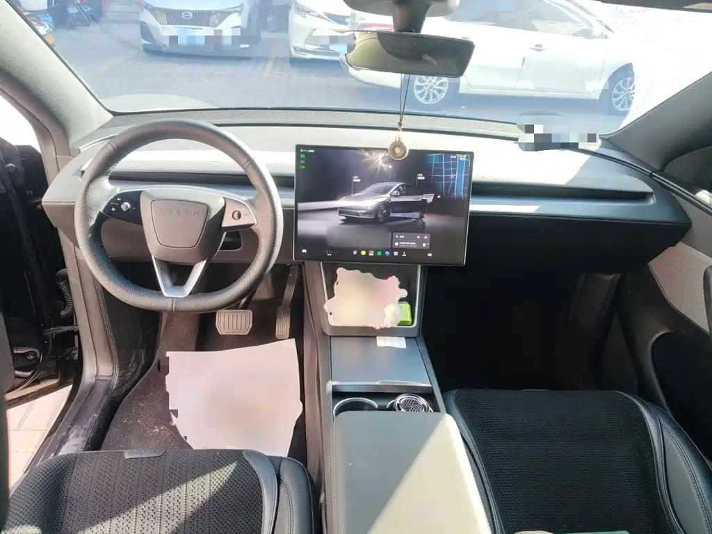 Фото 5 - Tesla Model Y
