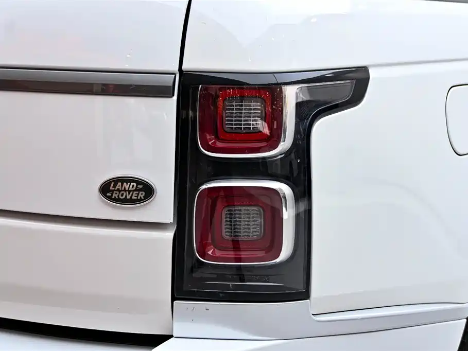 Land Rover Range Rover 2019 3.0 SCV6 Heritage Edition фото 9
