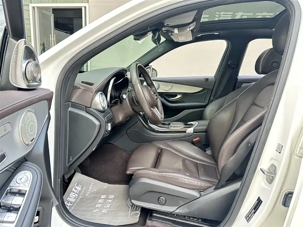 Mercedes-Benz GLC 2020 GLC 260 L 4MATIC Dynamic фото 9