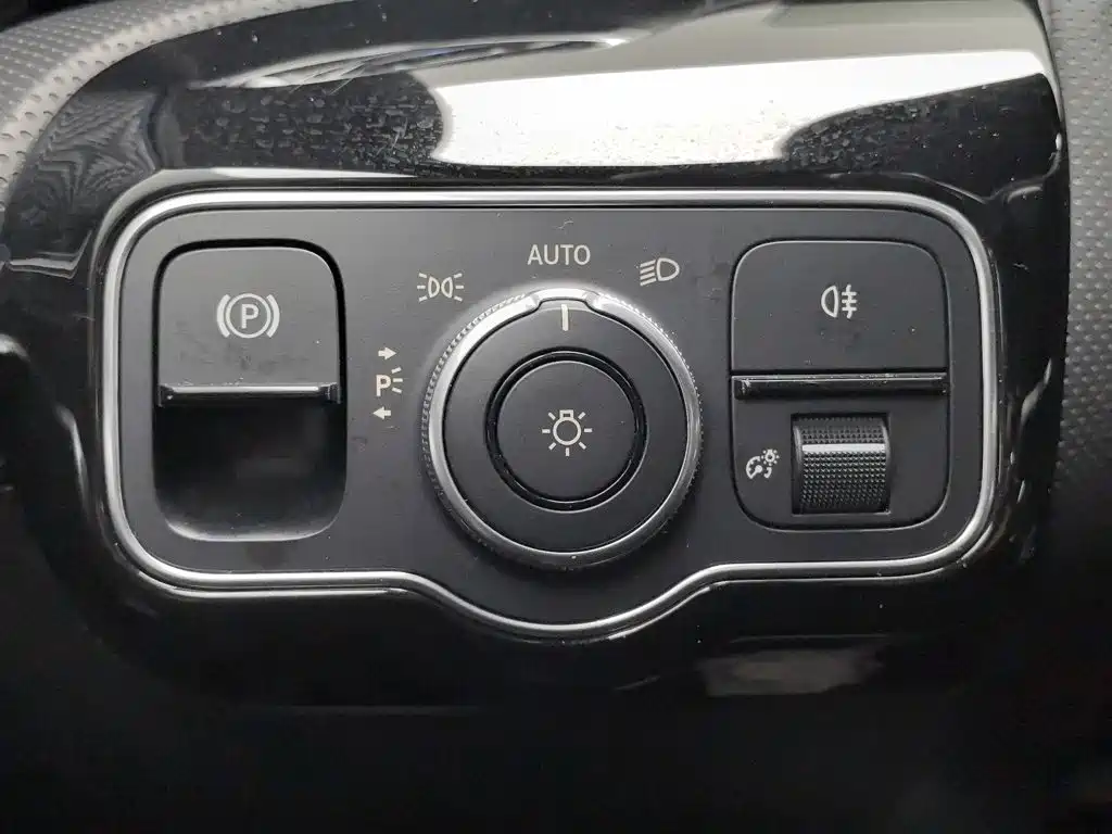 Фото 21 - Mercedes-Benz A-Class