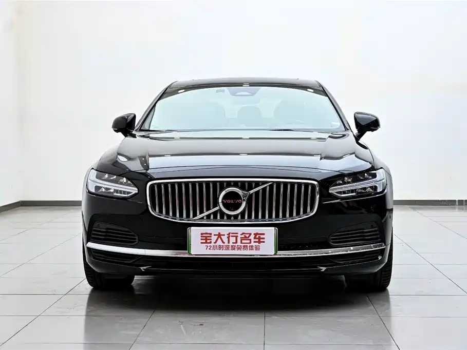 VOLVO S90 PLUG IN HYBRID