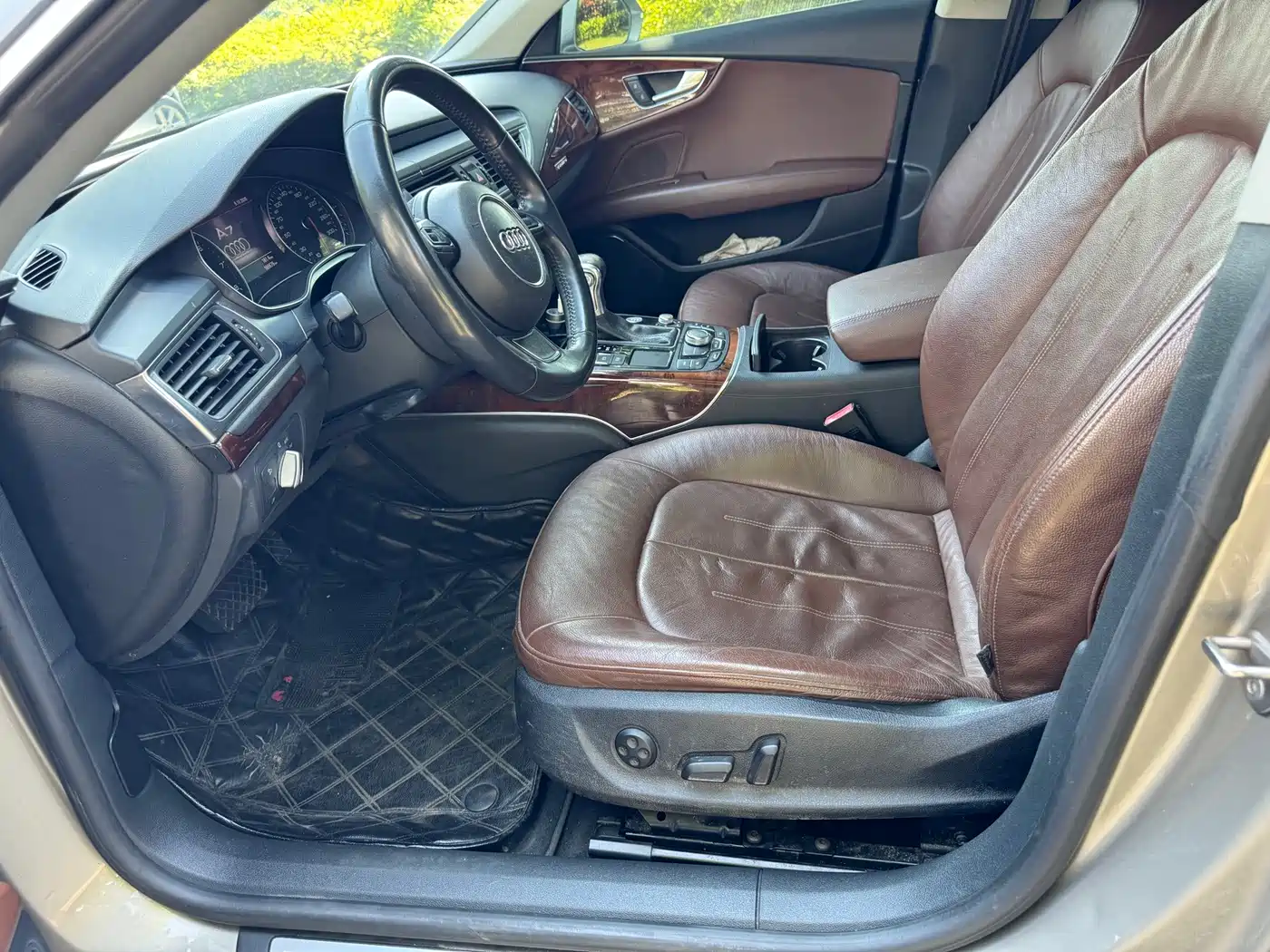 Audi A7 2012 2012 3.0TFSI quattro Luxury Model