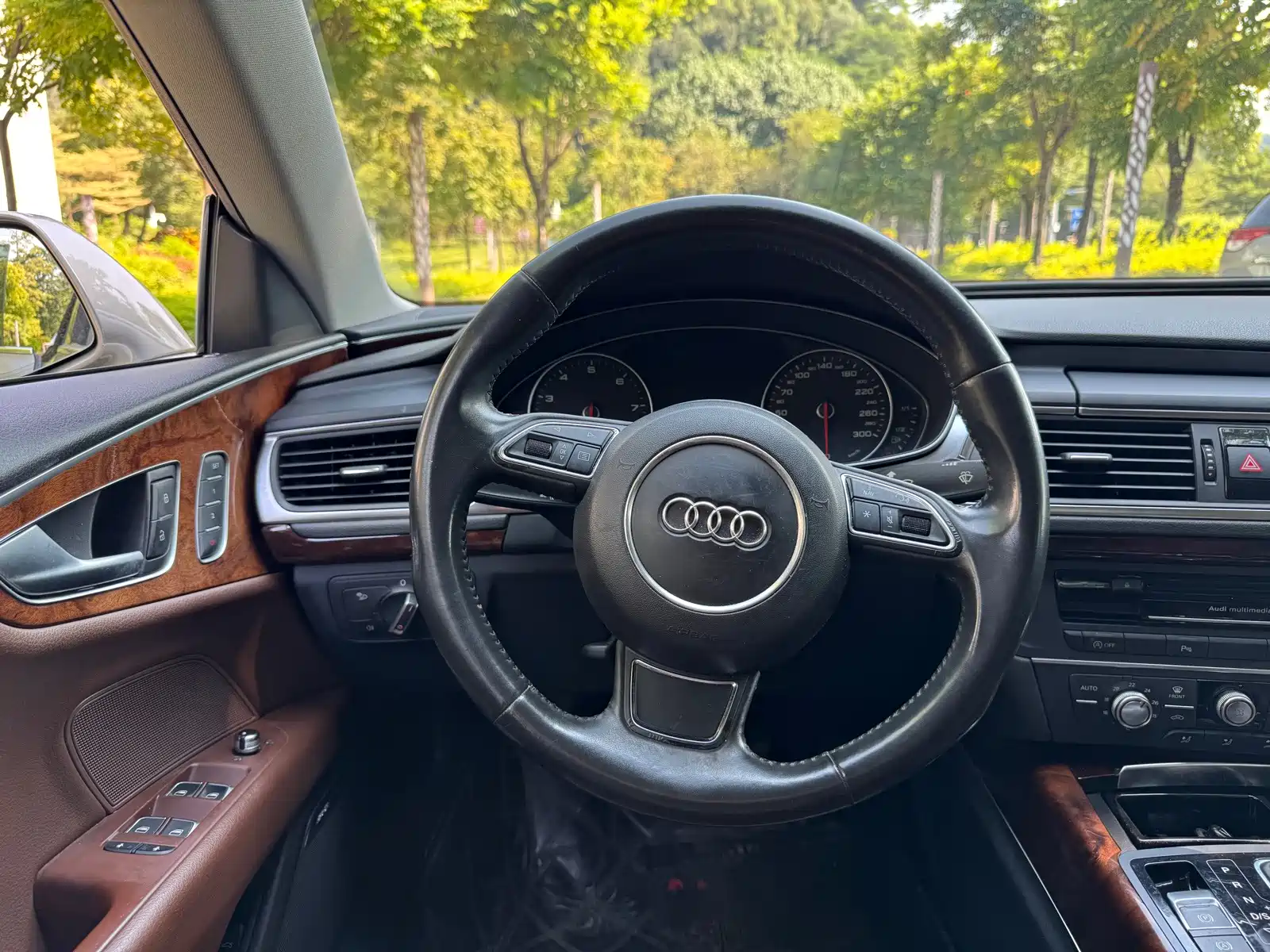 Фото 18 - Audi A7