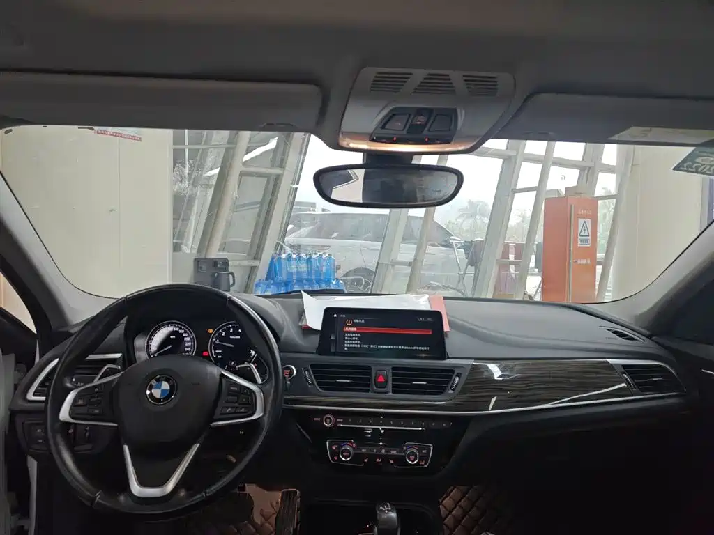 Фото 7 - BMW 1 Series