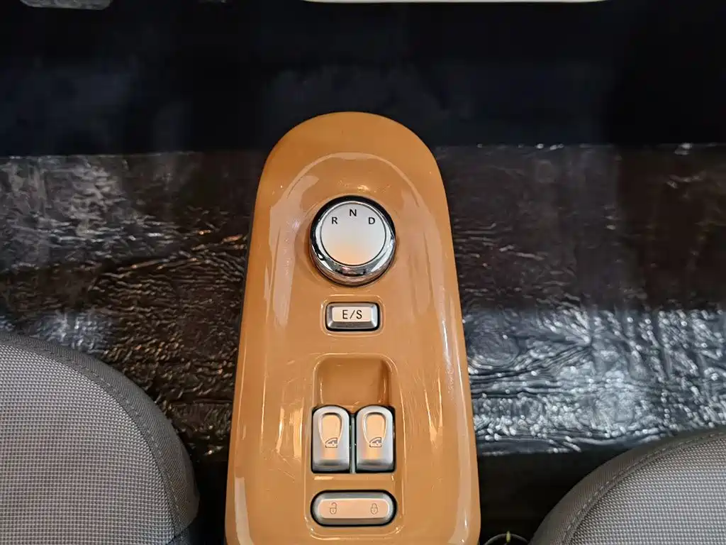 CHANGAN CHANGAN LUMIN