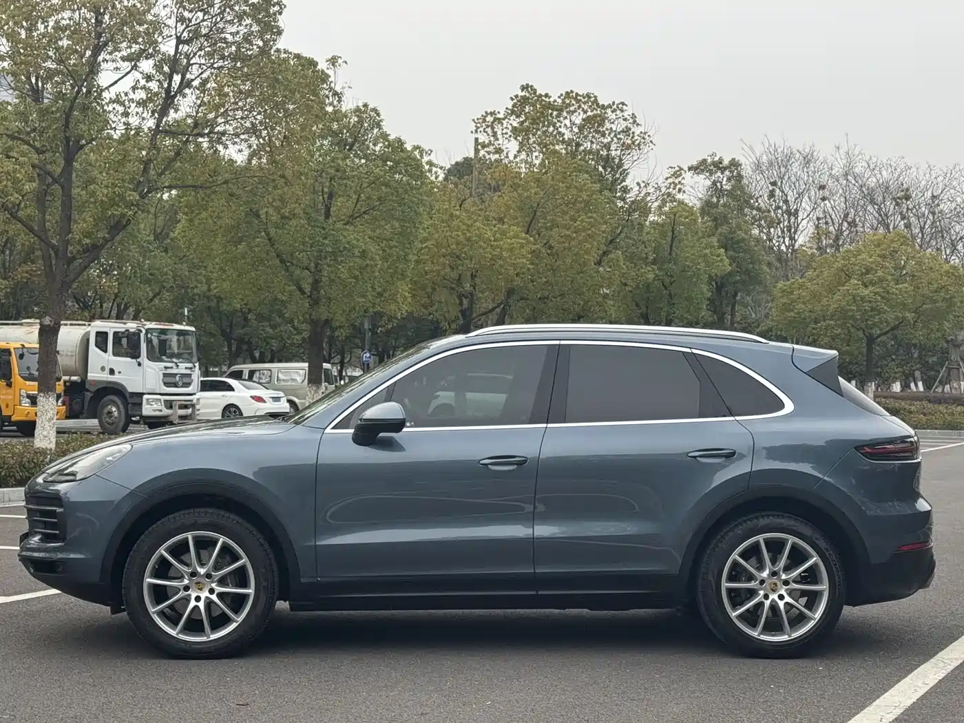 Porsche Cayenne 2019 Cayenne 3.0T фото 4