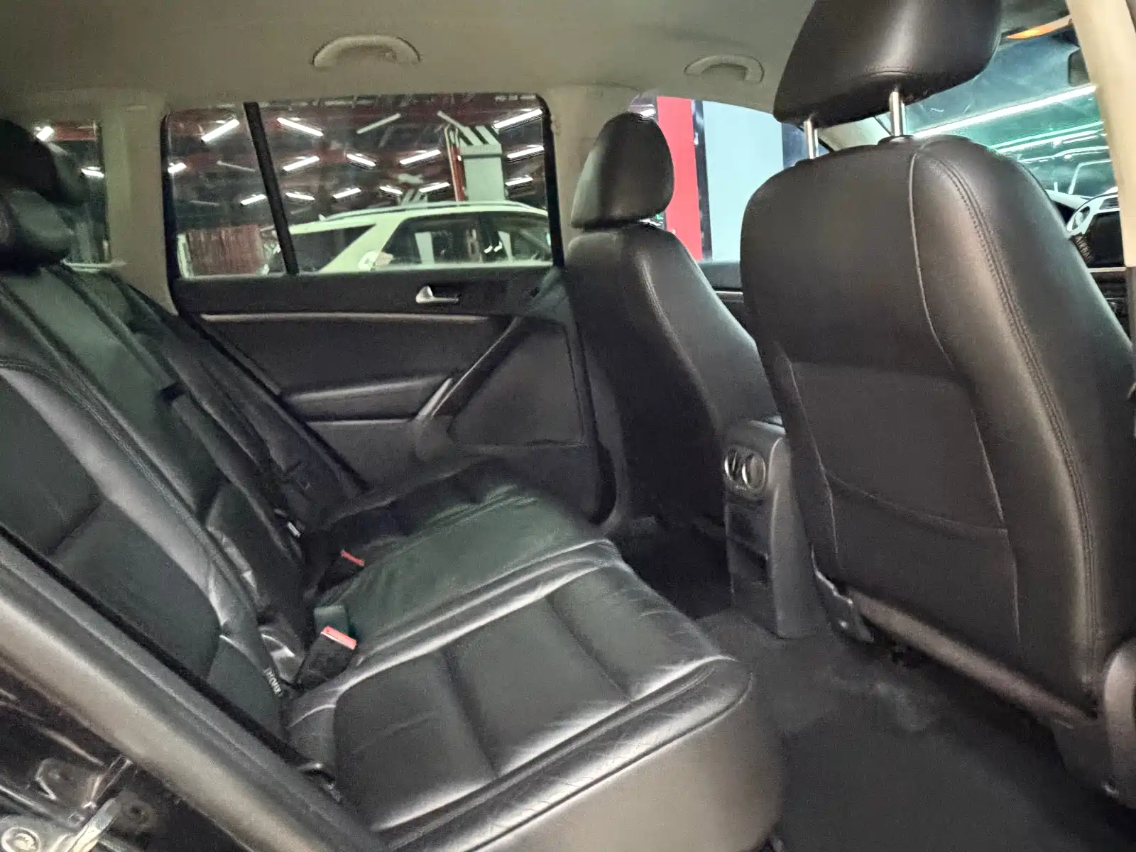 Фото 20 - Volkswagen Tiguan