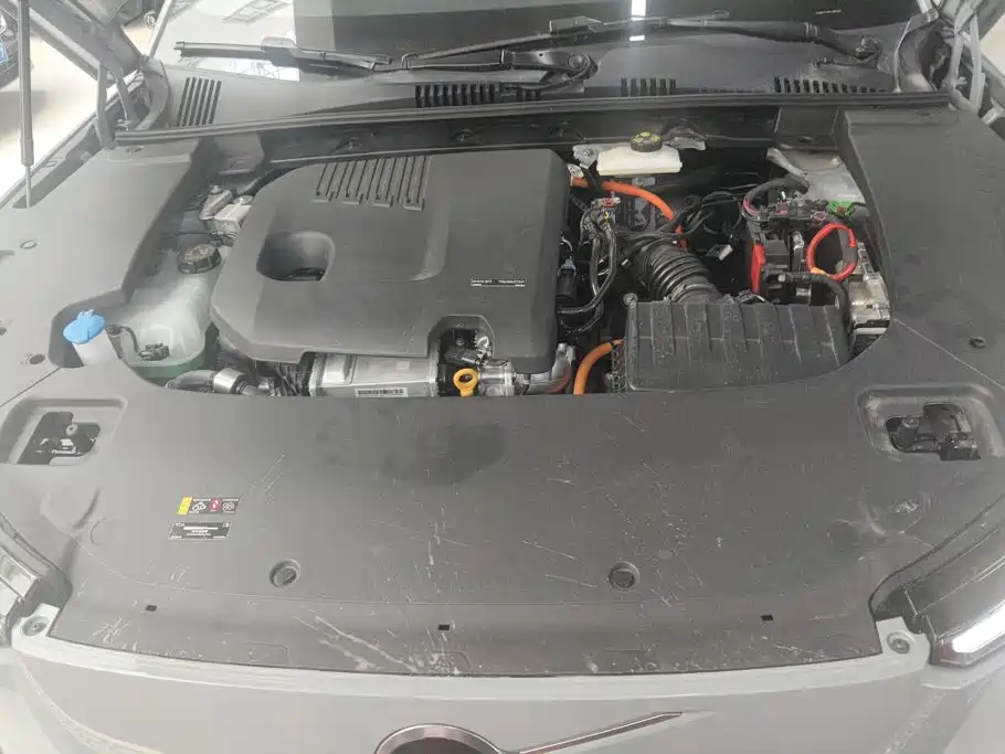 Volvo XC70 Plug-in Hybrid 2026 2026 AWD Extended Range Core