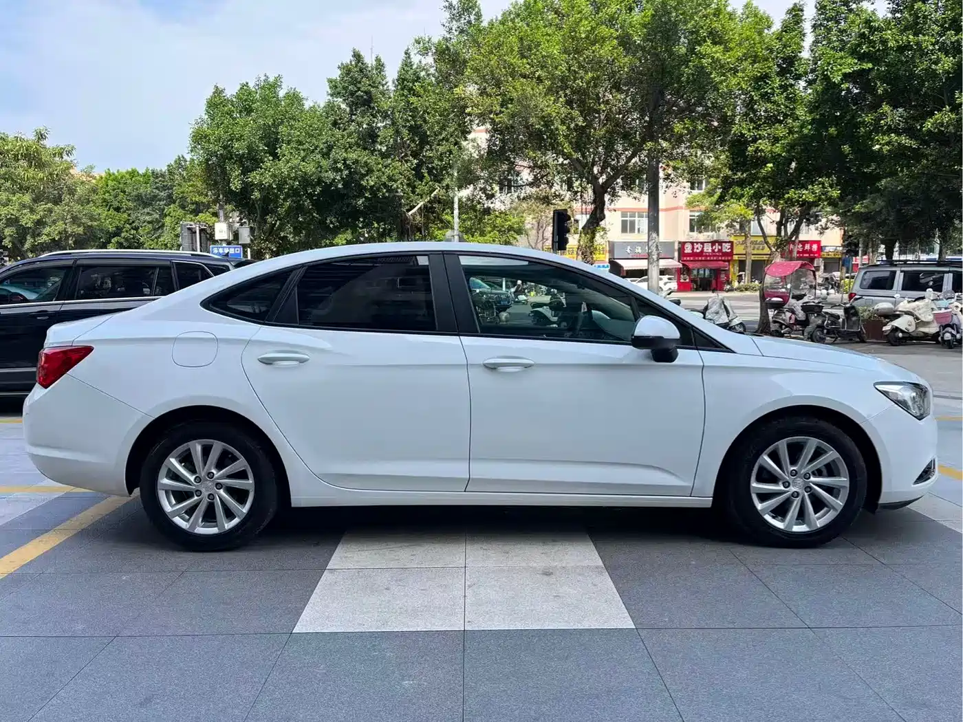 Buick Verano 2015 Sedan 15S Automatic Leading фото 7