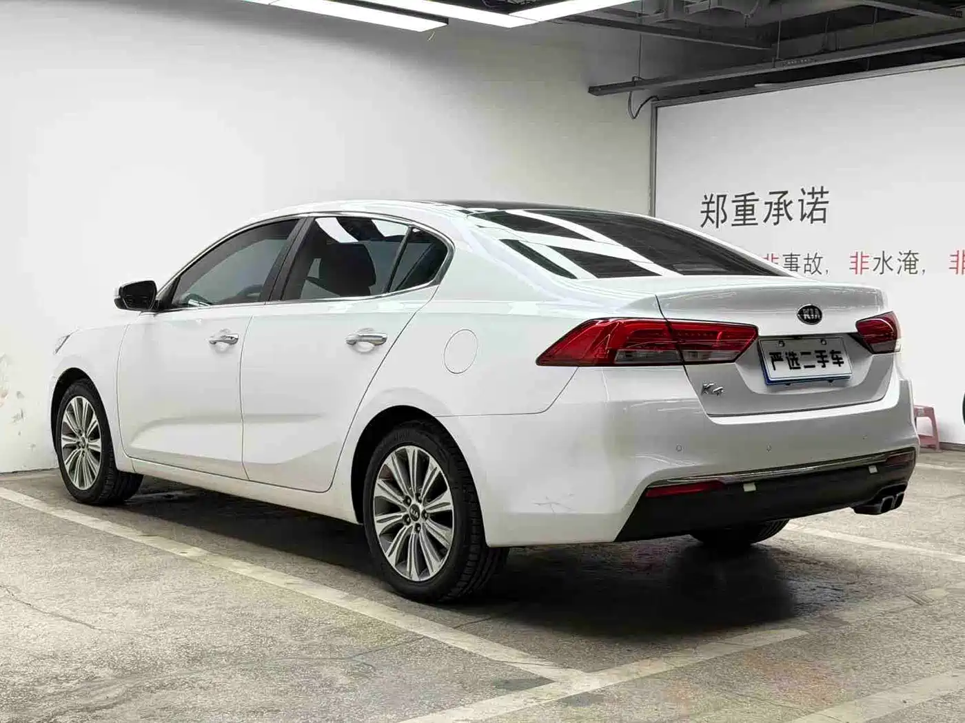 Kia K4 2014 Model 1.8L Automatic LUX фото 5