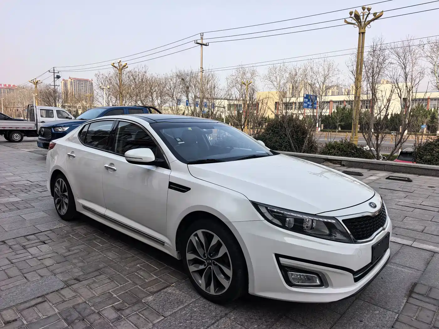 Kia K5 2014 2.0L Automatic LUXURY фото 3