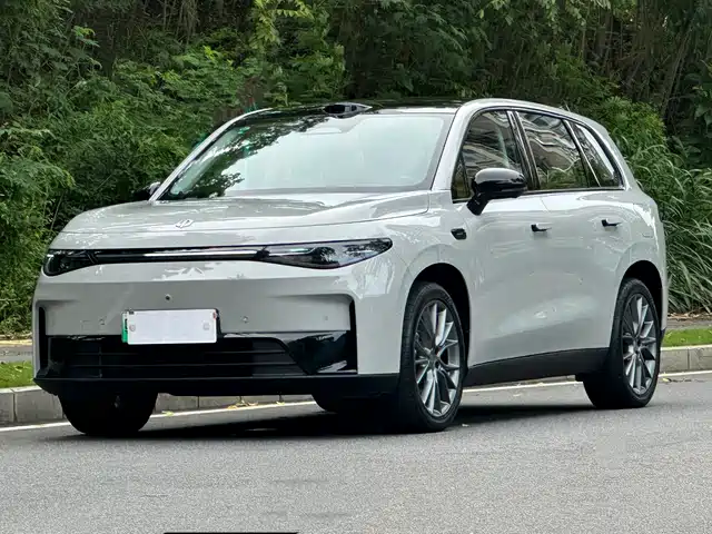 Leapmotor C10 2025