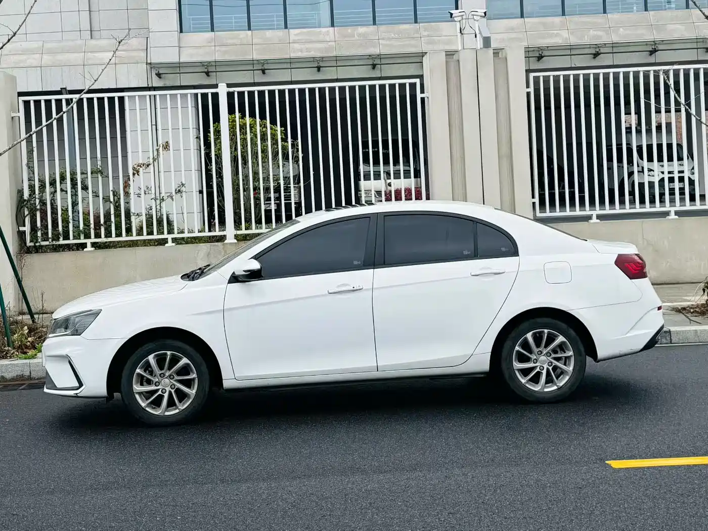 GEELY AUTOMOBILE EMGRAND