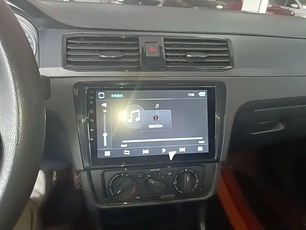 VOLKSWAGEN SANTANA