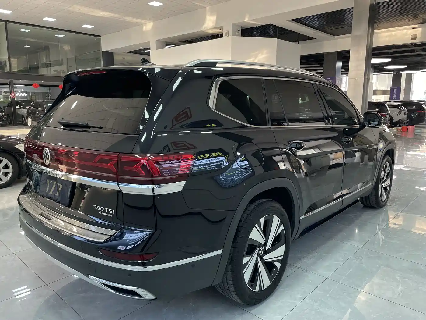 Volkswagen Teramont 2023 380TSI AWD Premium Luxury Edition фото 7