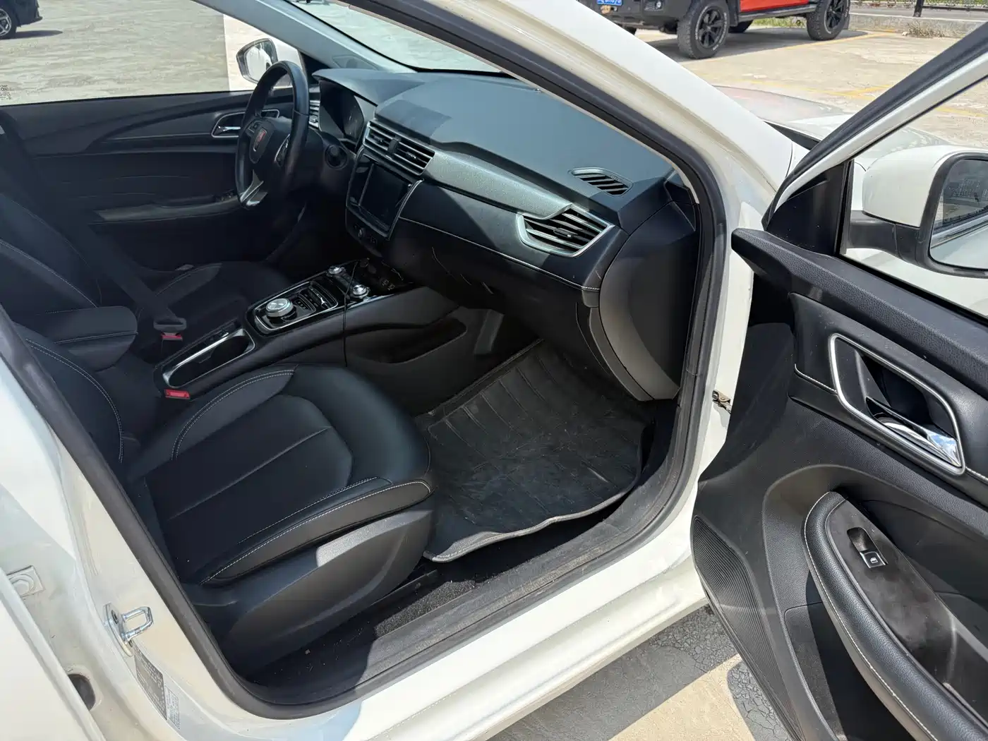 Roewe Ei5 2019 2019 Model Smart Connect Flagship Edition