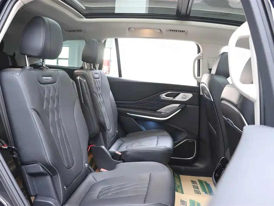 Hongqi HONGQI HS7 PHEV