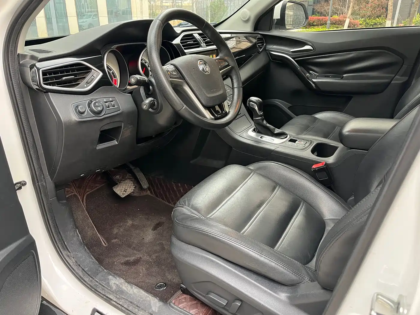 Photo 6 - MG Roewe RX5