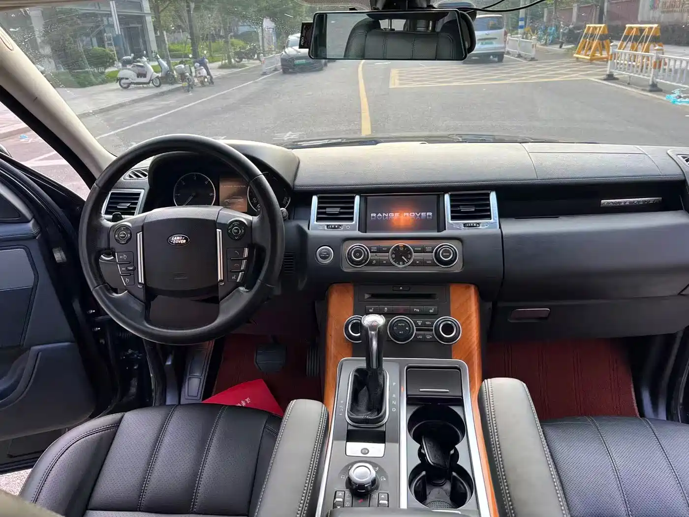 Land Rover Range Rover Sport 2012 2012 3.0 TDV6 HSE Diesel Version