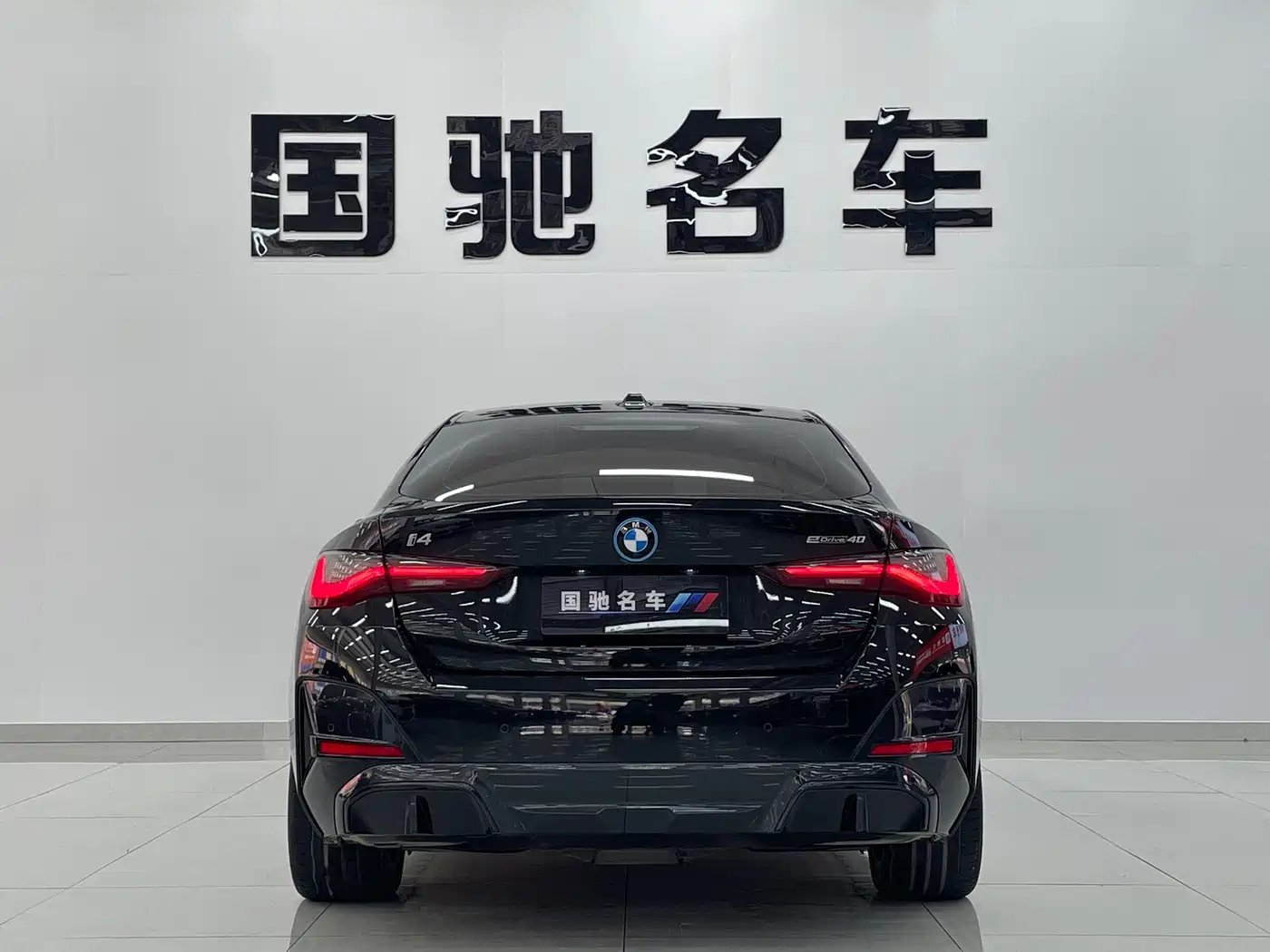 BMW I4