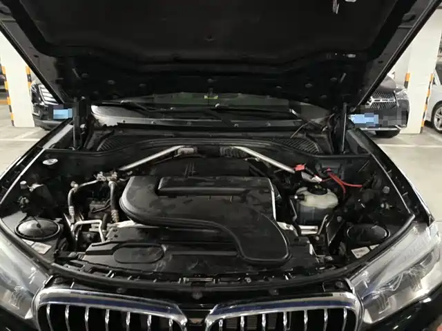 BMW X5 (Import) 2017 xDrive28i — фото 3