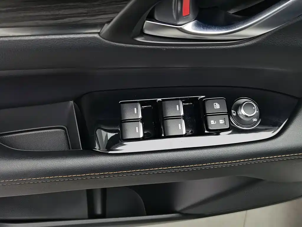 Фото 9 - Mazda CX-5