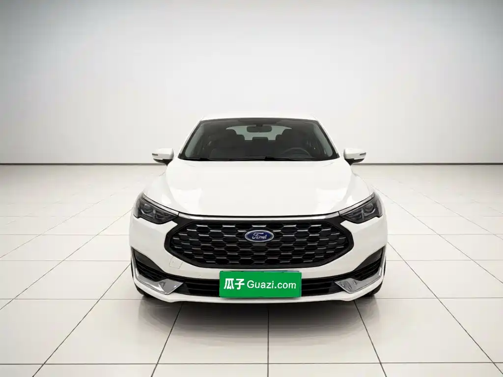2022 Ford Escort