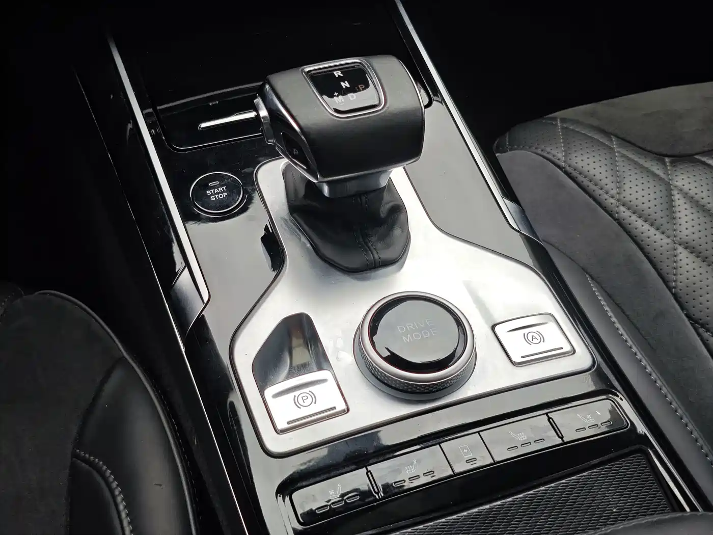 Hongqi HS5 2020 2019 2.0T Smart Connect Enjoy Edition