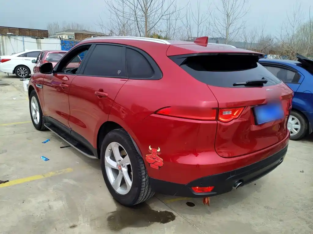 Jaguar F-PACE 2017 2016 2.0T FWD Urban Premium Edition