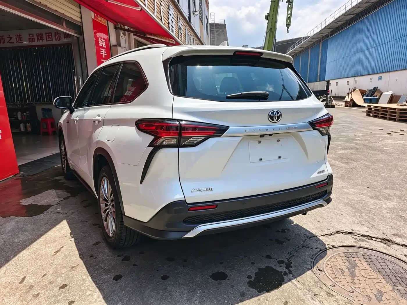 Toyota Sienna 2025 2024 2.5L Hybrid 4WD Premium Edition