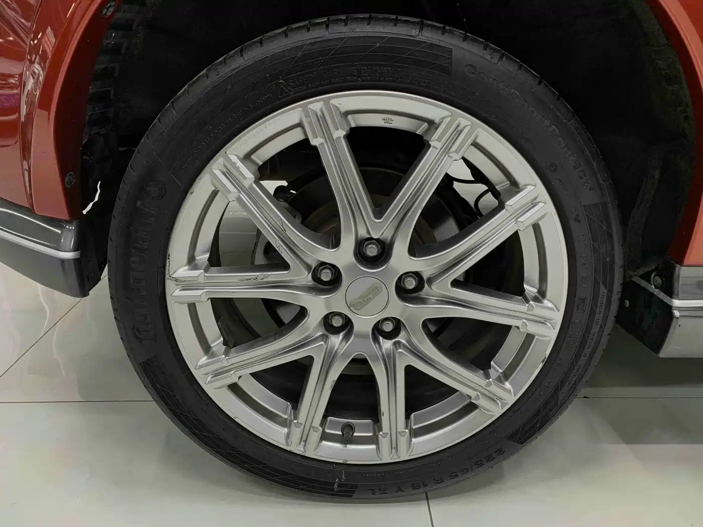 Infiniti ESQ 2016 2014 1.6L Free Edition
