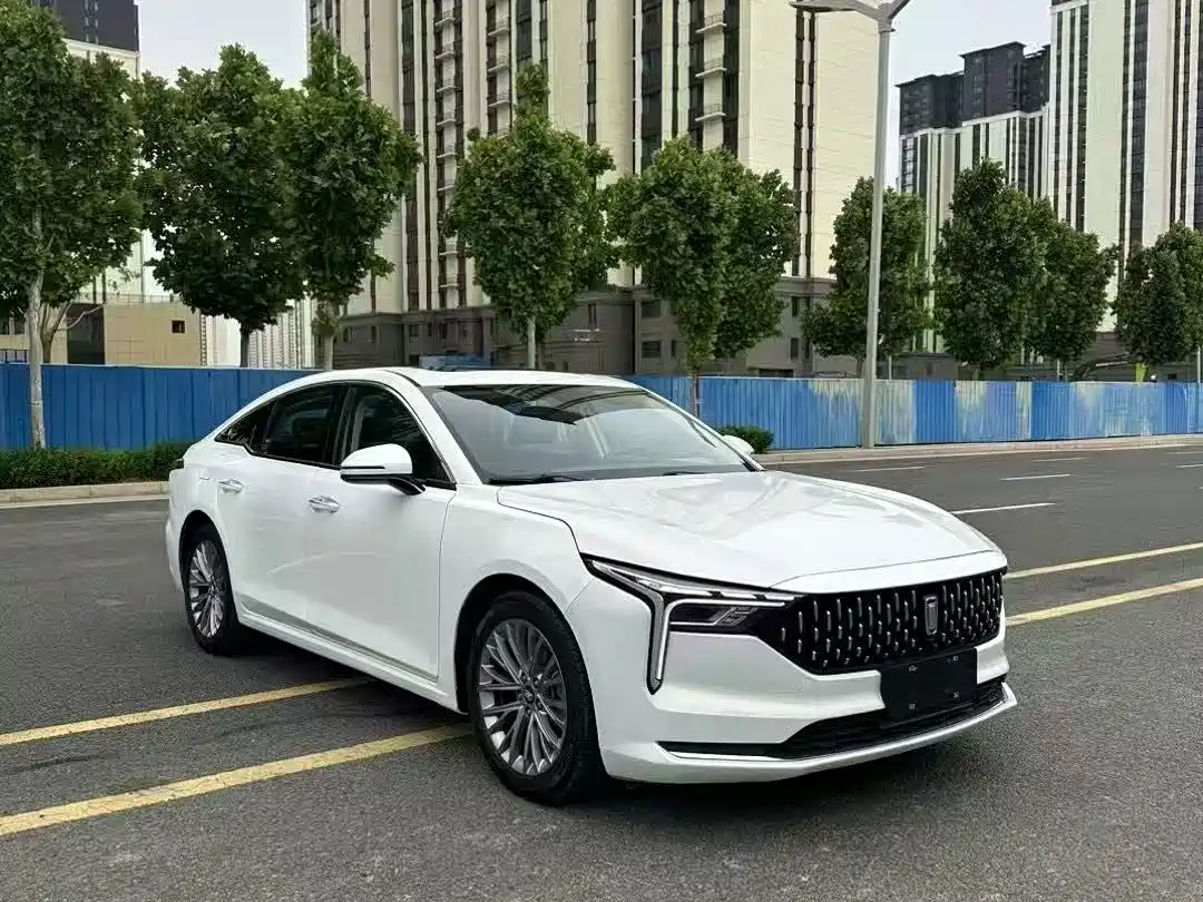 Фото 3 - Besturn B70